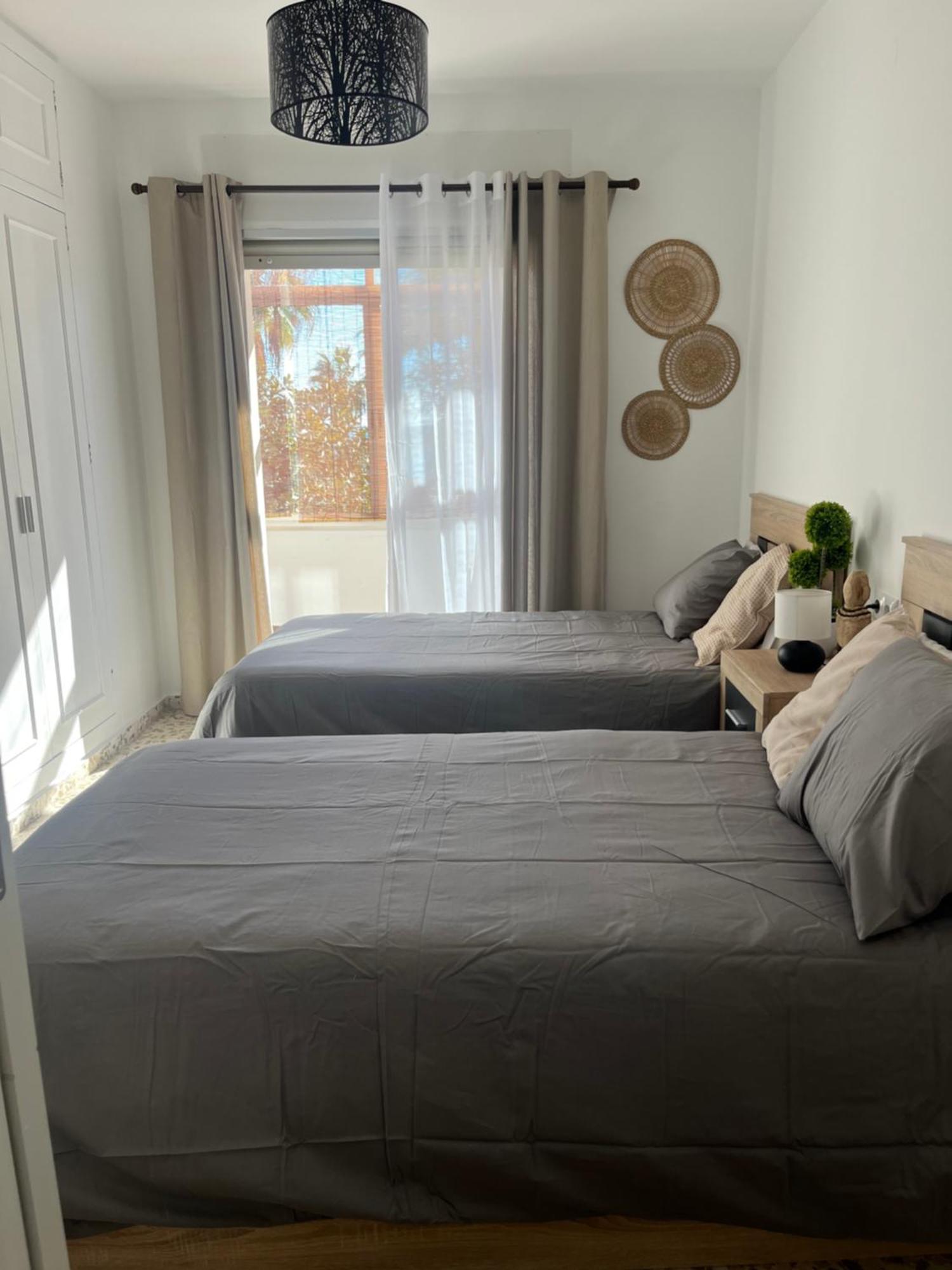 Love Rent4 Malaga Huelin מראה חיצוני תמונה