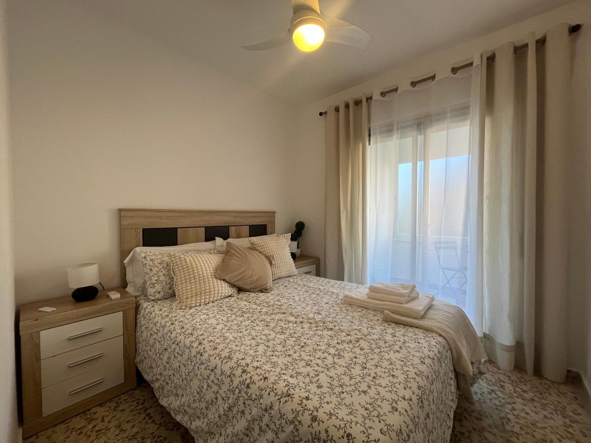 Love Rent4 Malaga Huelin מראה חיצוני תמונה